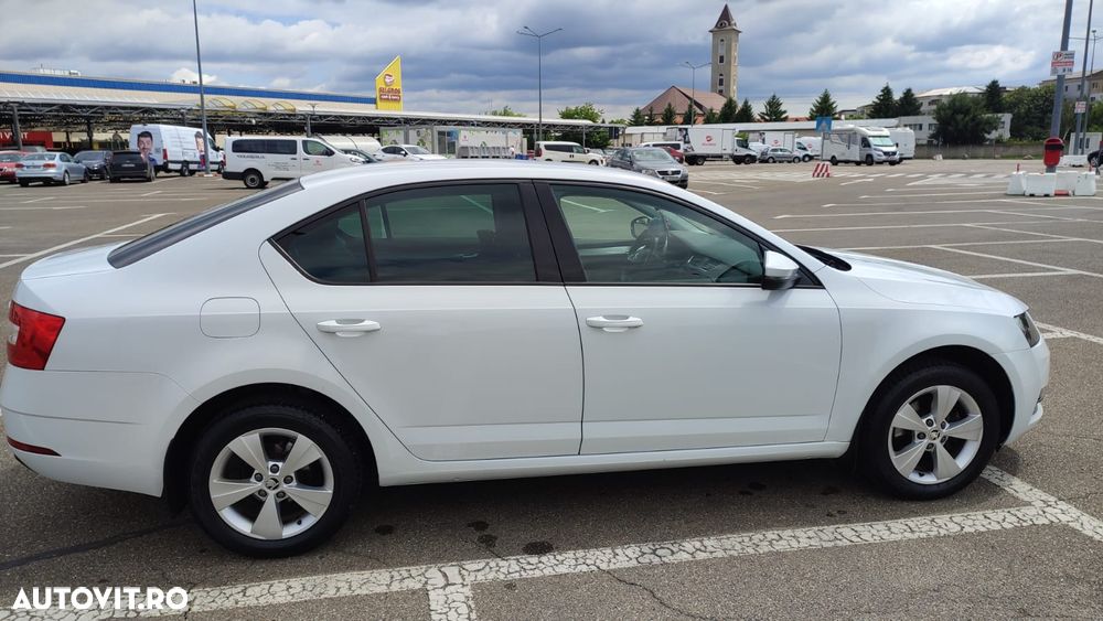 Skoda Octavia 1.0 TSI Ambition - 4