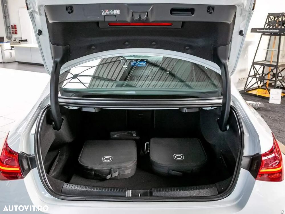 MERCEDES-BENZ CLA 2024 — imagine 12