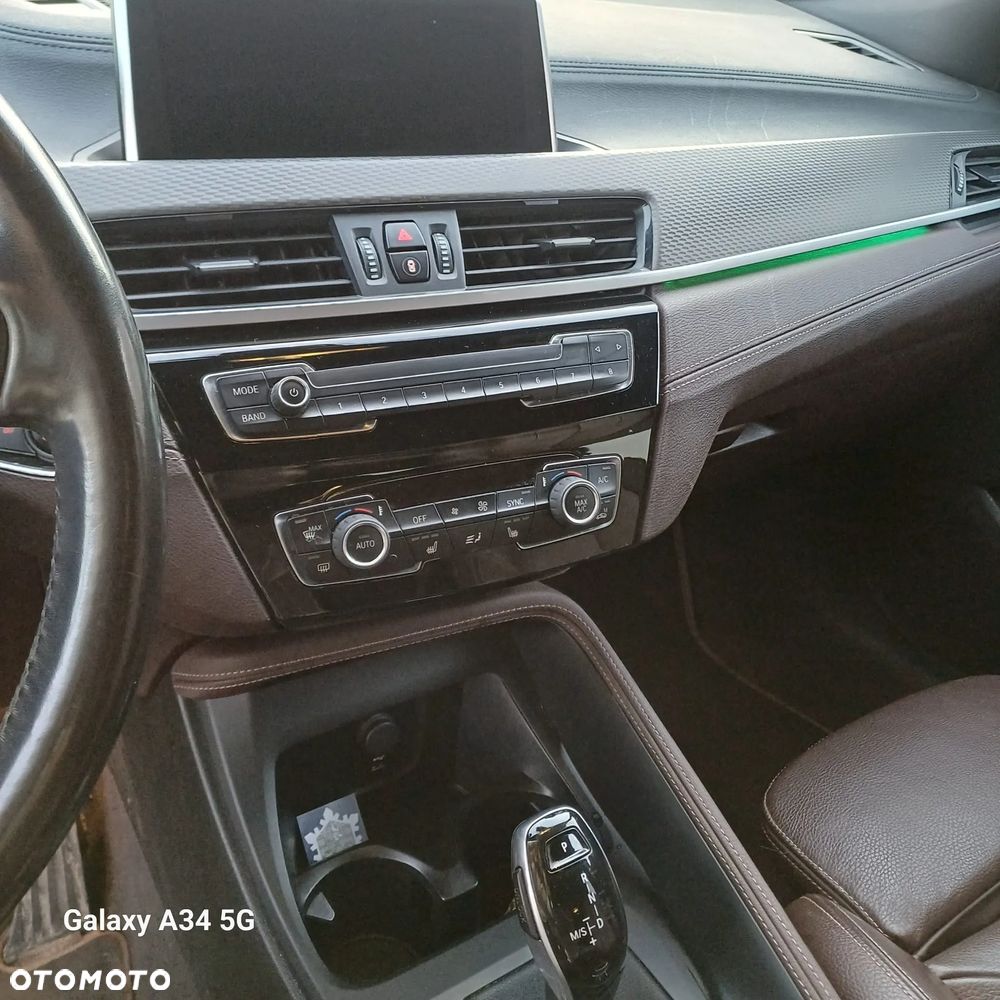 BMW X2 xDrive20i Advantage Plus - 12