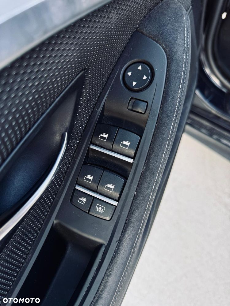 BMW Seria 5 520i Luxury Line - 18