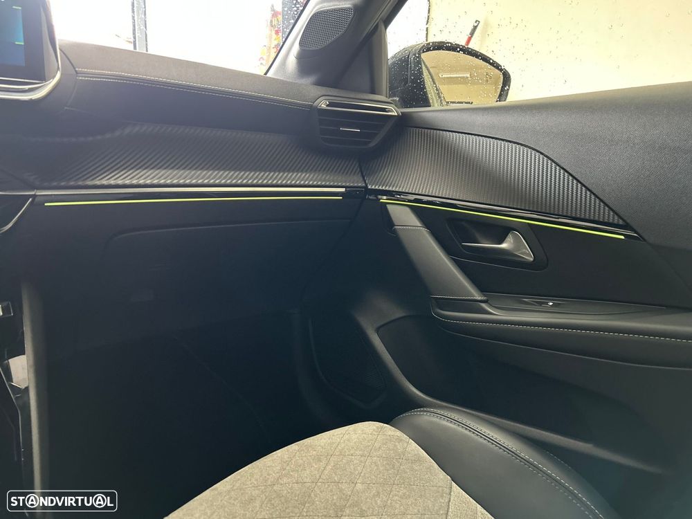 Peugeot e-208 50 kWh GT Pack - 17