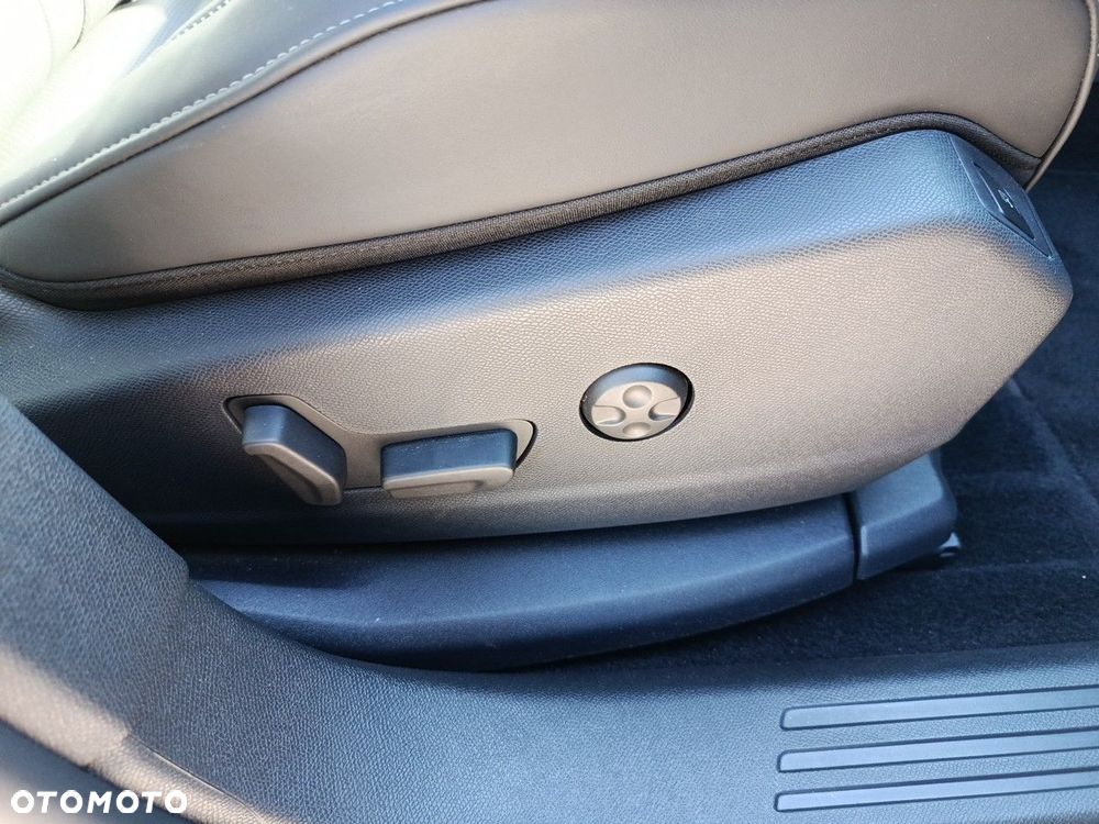 DS Automobiles DS 7 Crossback - 22