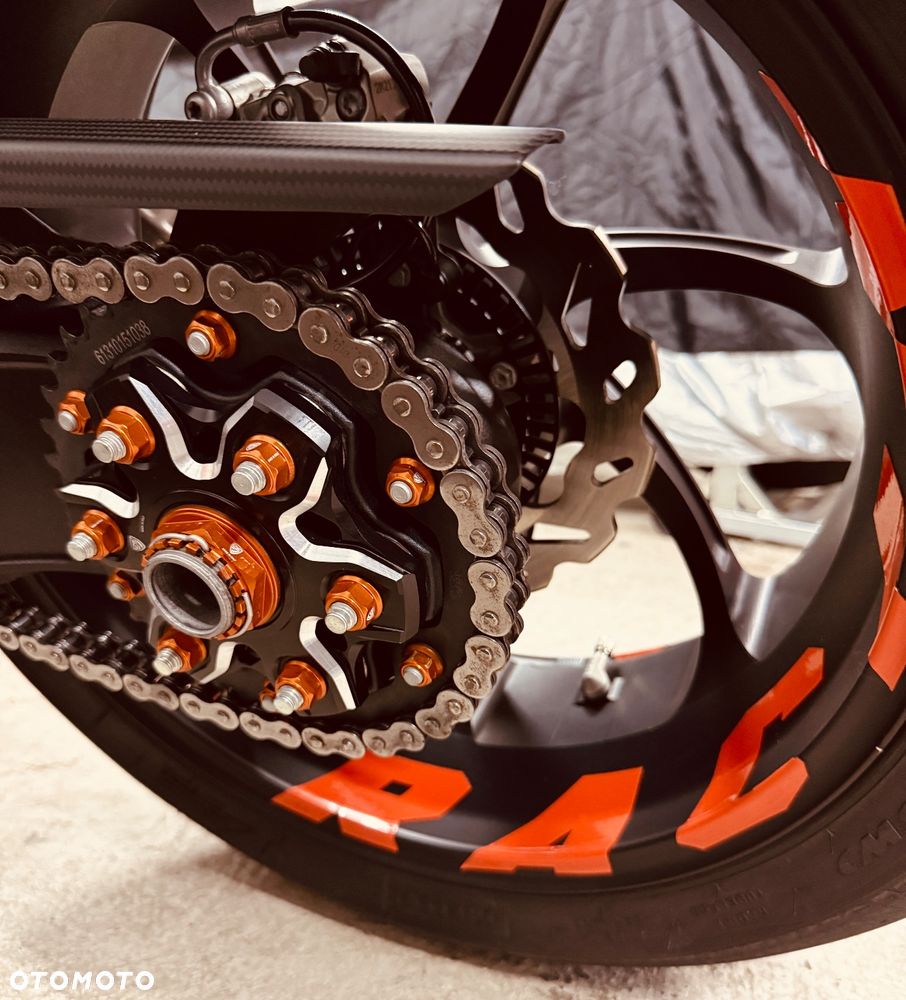 KTM Super Duke - 11