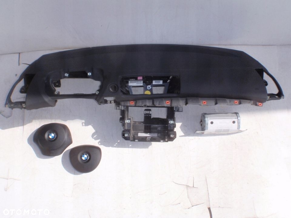BMW 1 E87 E88 E81 E82 DESKA KONSOLA KOKPIT PULPIT PÓŁKA PARAPET AIRBAG NAVI BEZ NAVI POD SCHOWEK BEZ - 4