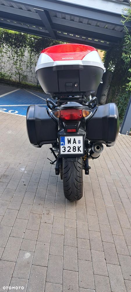 Honda CBF - 4