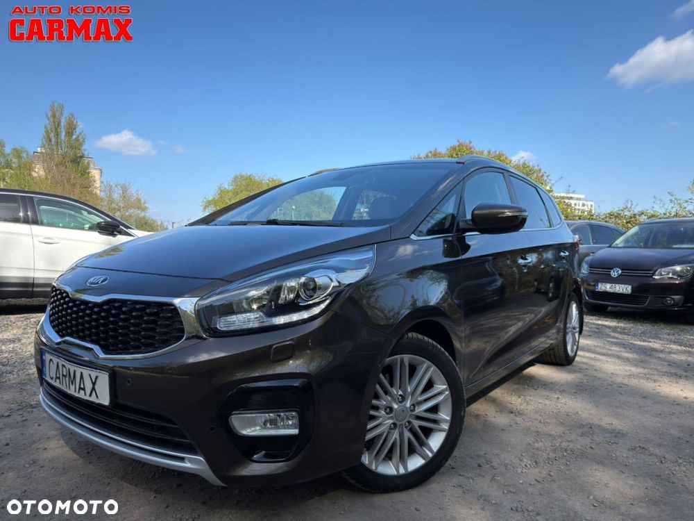 Kia Carens - 3