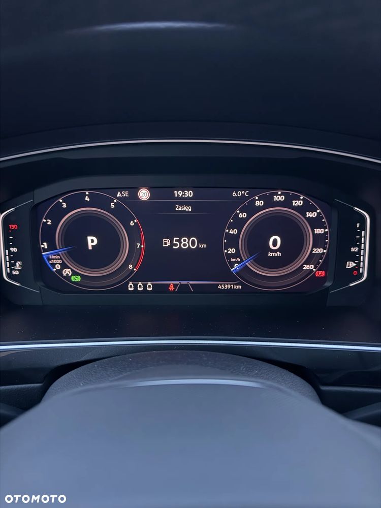 Volkswagen Tiguan 1.5 TSI EVO Elegance DSG - 11