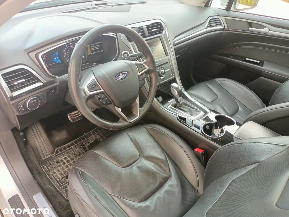 Ford Mondeo 2.0 T Titanium MPS6 - 13