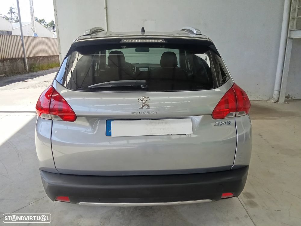 Peugeot 2008 1.2 VTi Active - 6