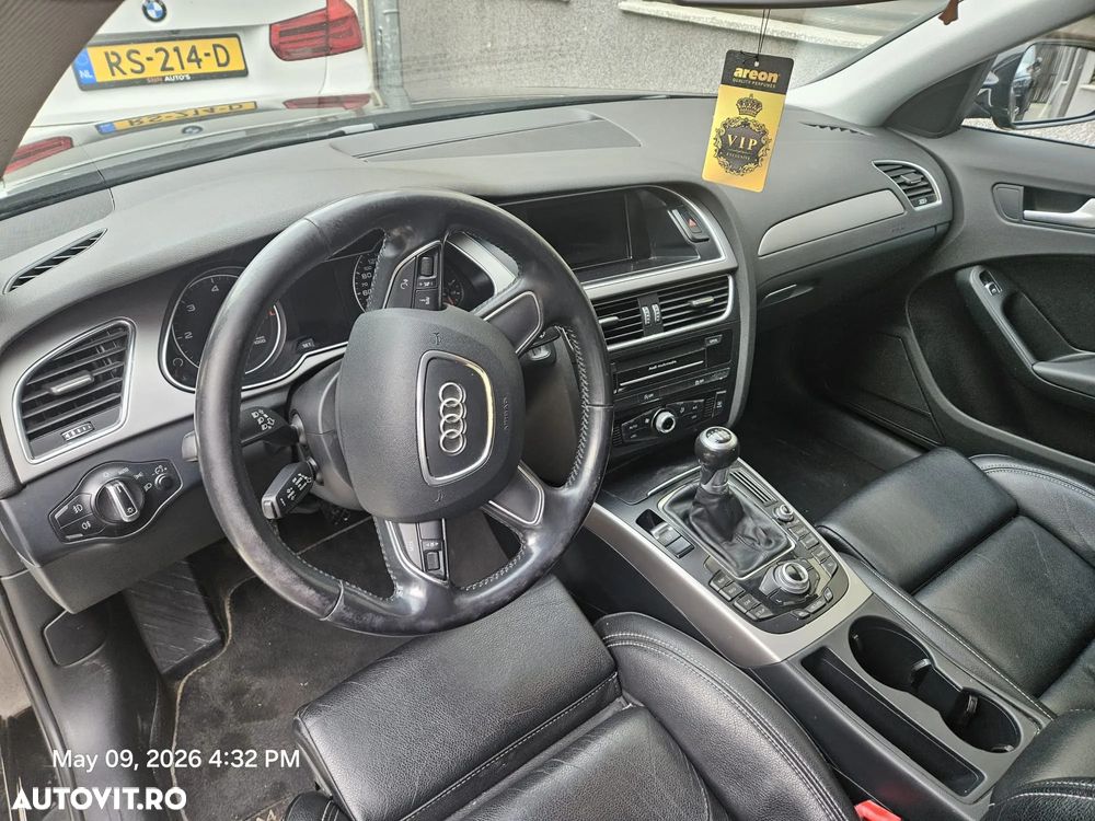Audi A4 2.0 TDI e DPF S line Sportpaket - 8