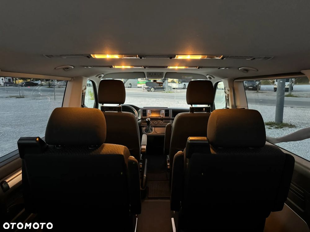 Volkswagen Multivan 2.0 TDI L1 Trendline DSG - 12