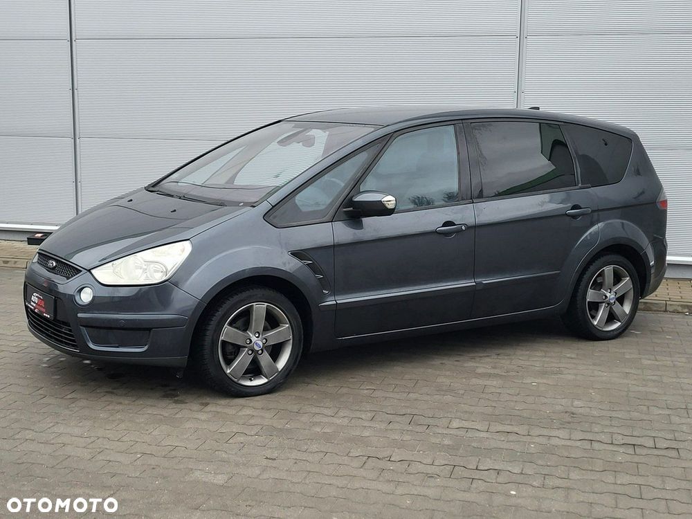 Ford S-Max - 9