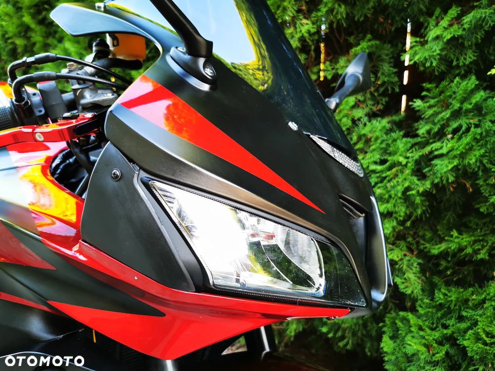 Honda CBR - 11