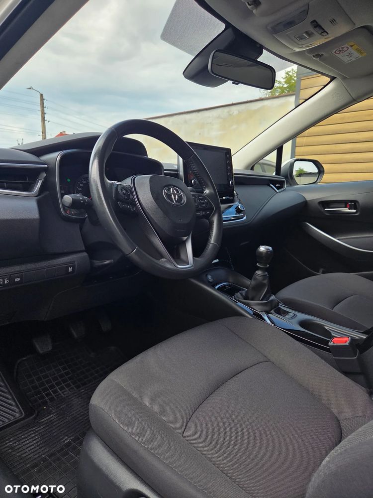 Toyota Corolla 1.5 Comfort - 12