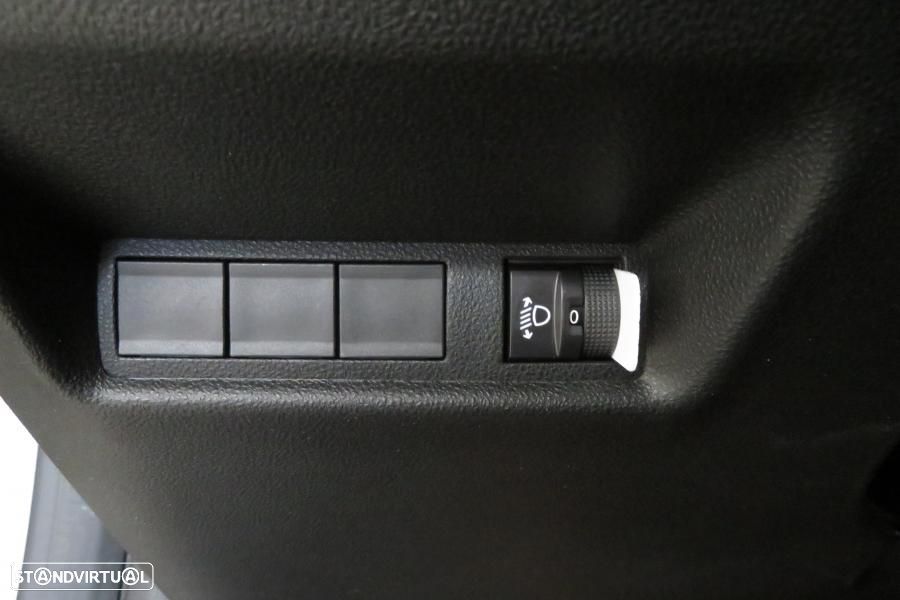Fiat 600 1.2 Hybrid La Prima - 23