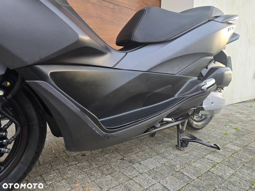 Honda PCX - 27