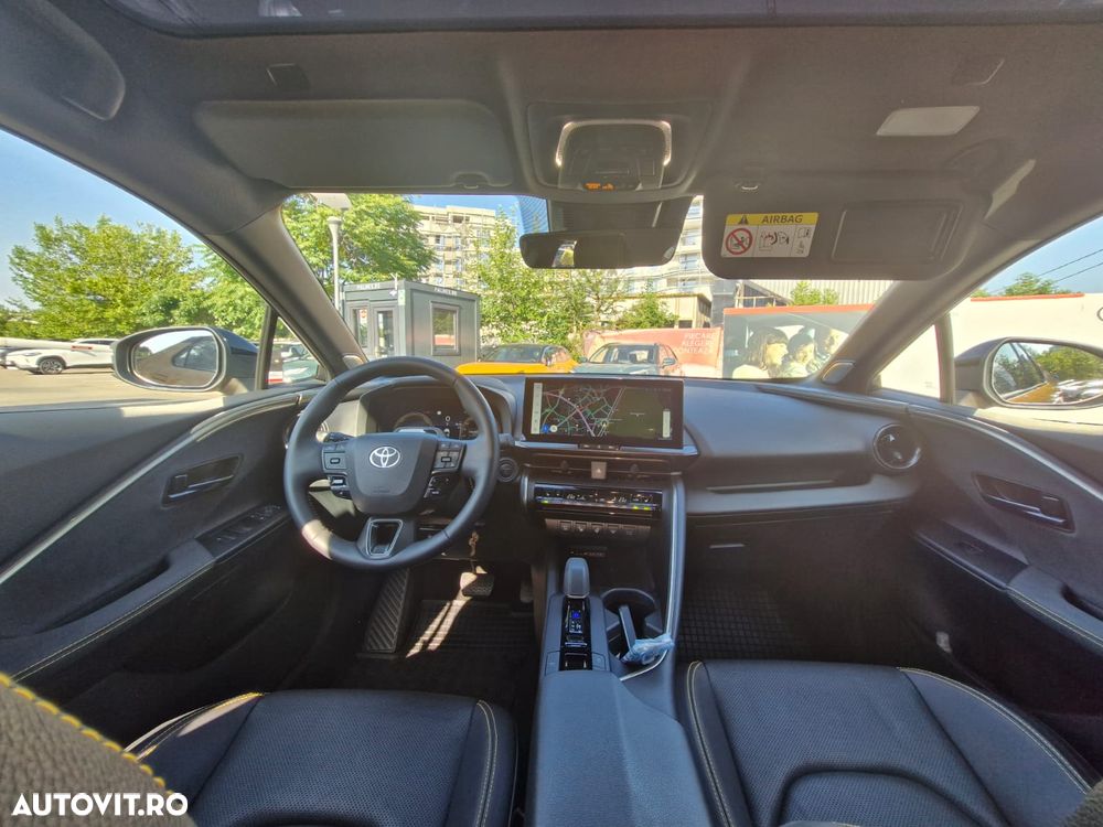 TOYOTA C-HR 2023 — imagine 19