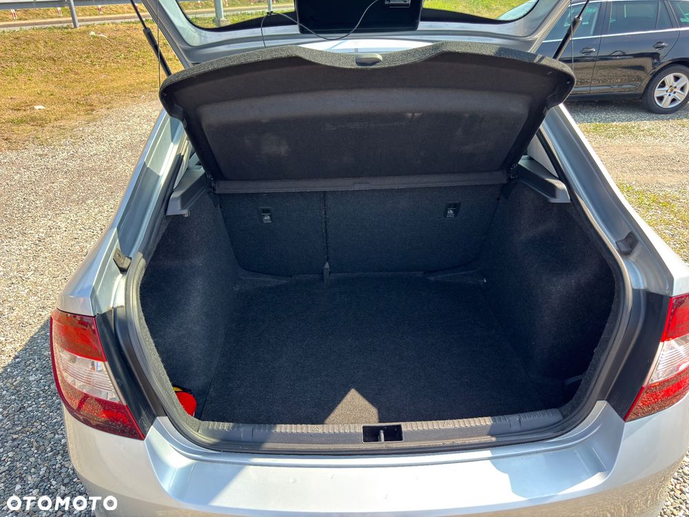 Skoda RAPID 1.0 TSI Ambition - 24