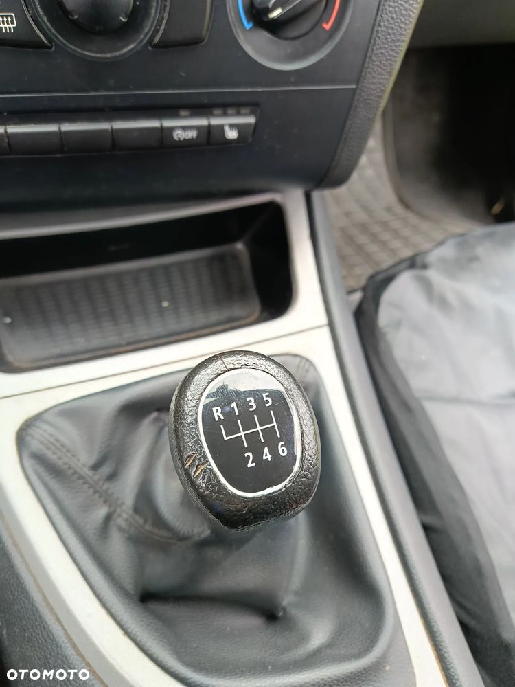 BMW Seria 1 118d - 17
