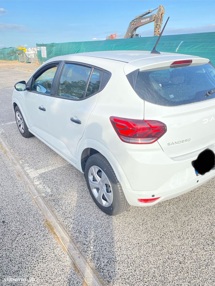 Dacia Sandero - 4