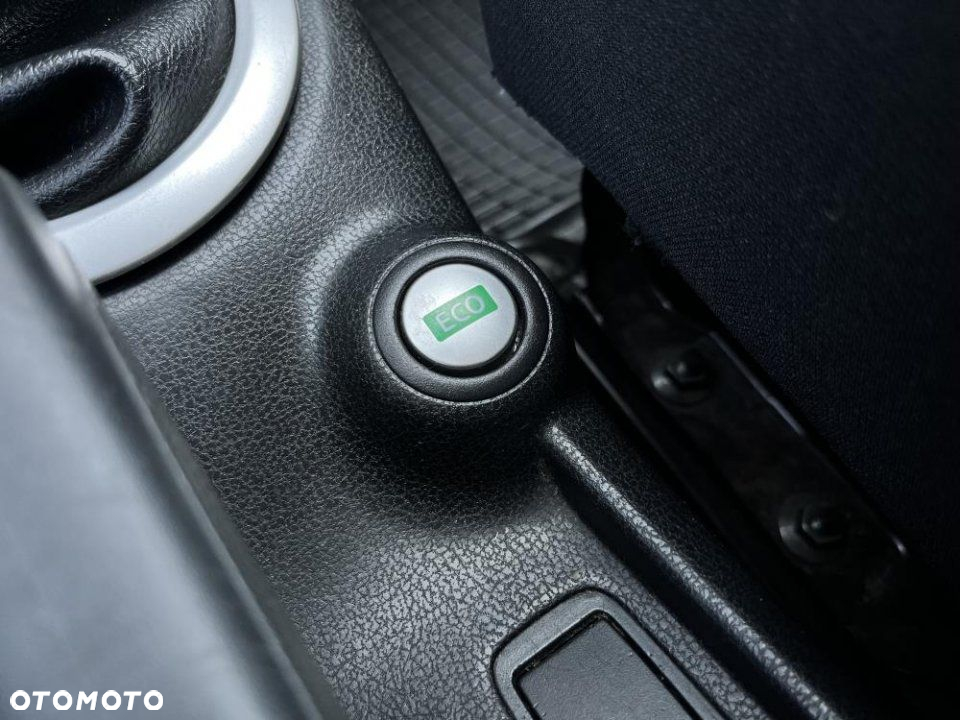 Nissan Note - 8