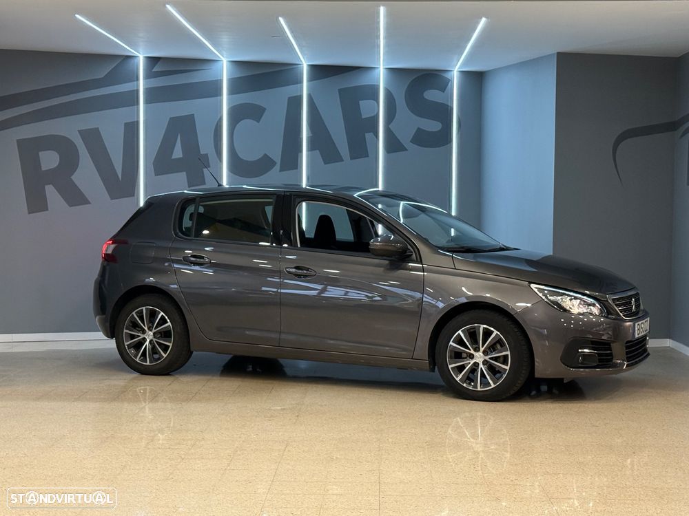 Peugeot 308 1.2 PureTech Allure Full LED EAT8 - 11