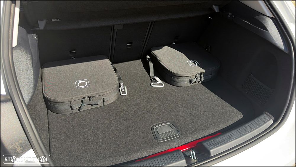 Mercedes-Benz A 250 e 8G-DCT Advanced Progressive - 35