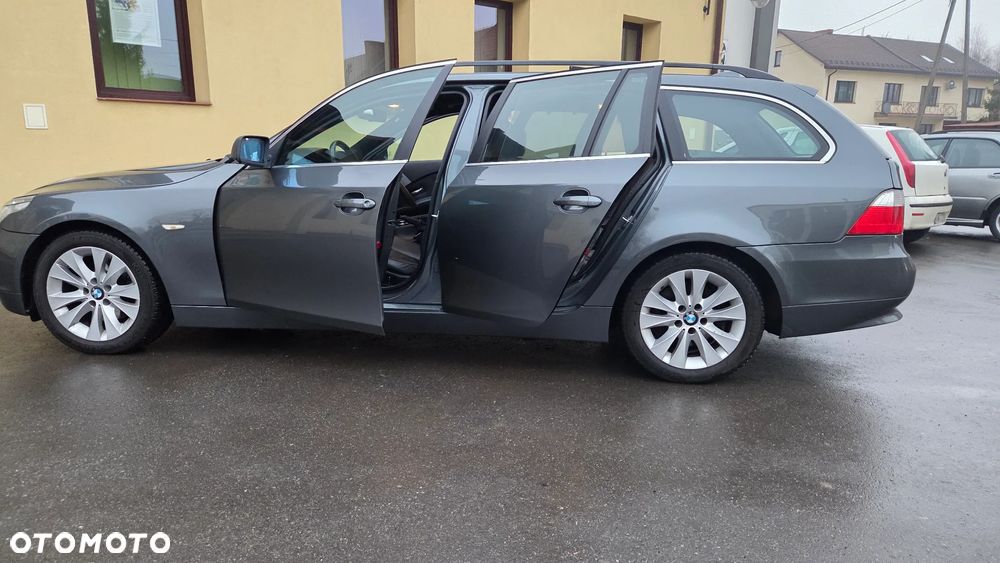 BMW Seria 5 - 36