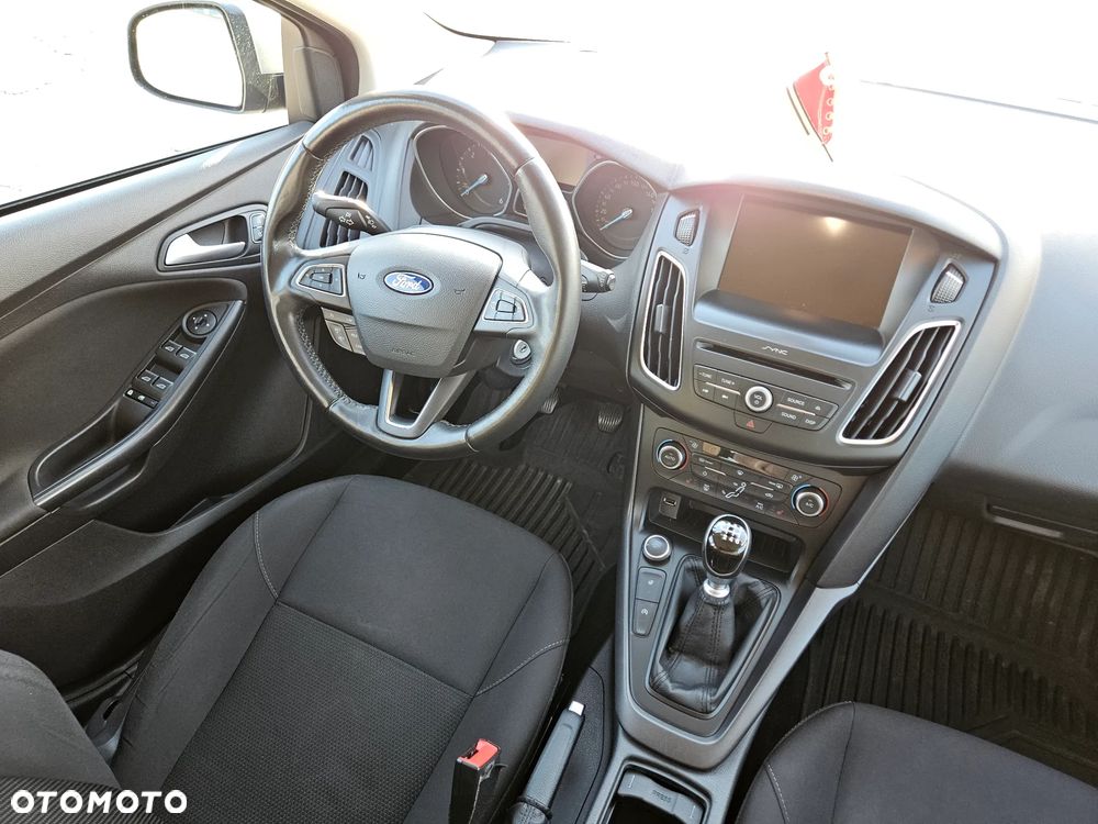 Ford Focus 1.5 TDCi SYNC Edition - 7