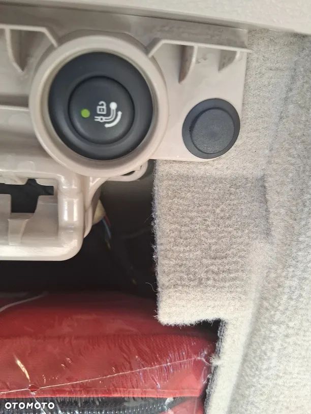 BMW Seria 3 320d xDrive DPF Edition Sport - 26