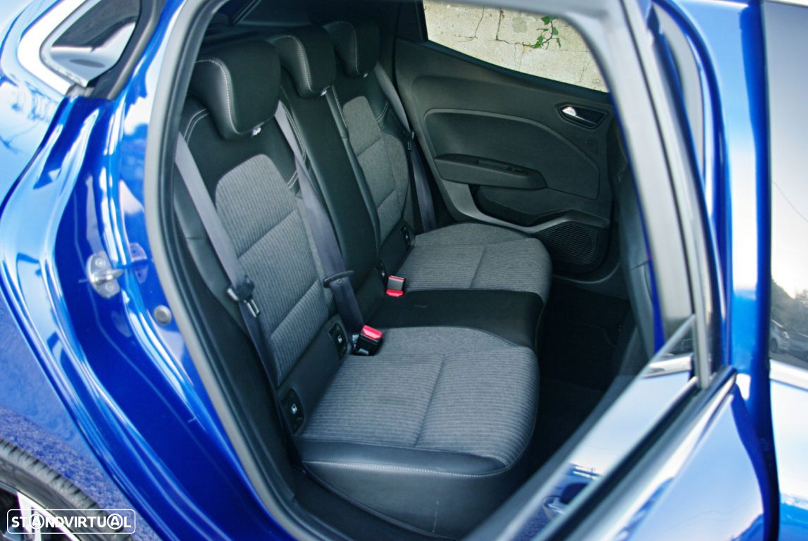 Renault Clio 1.0 TCe Techno - 24