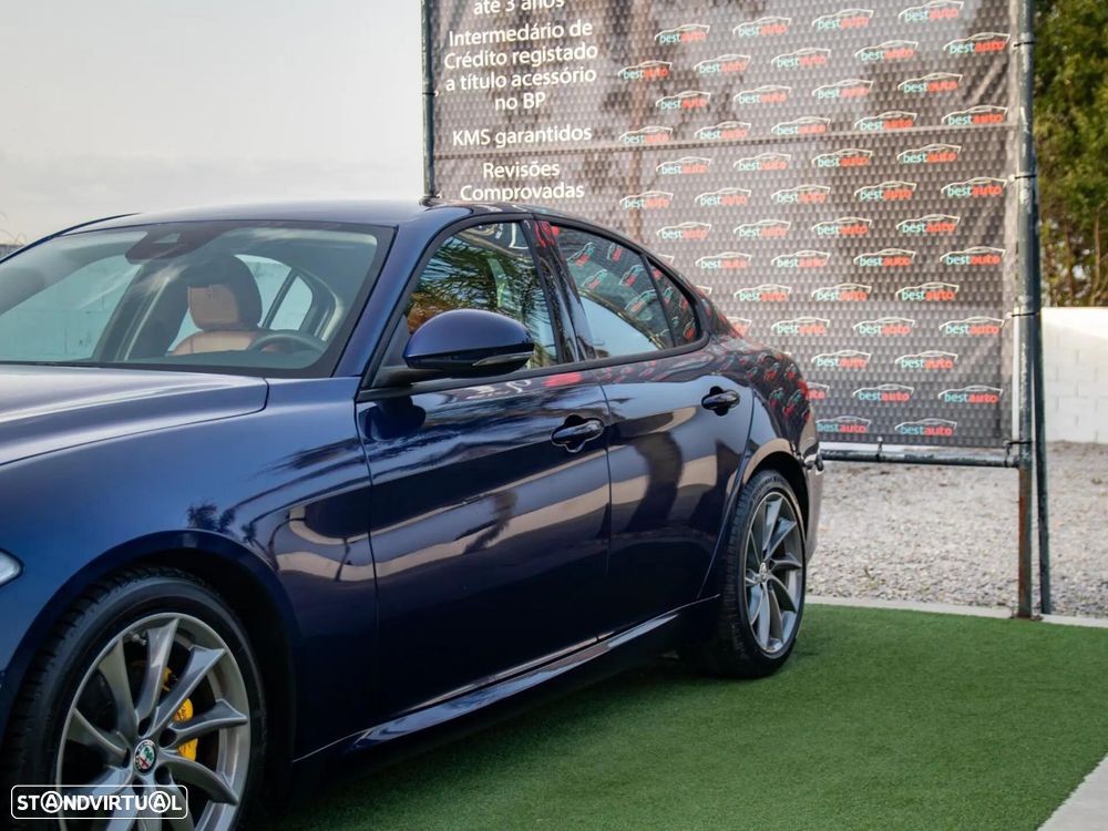 Alfa Romeo Giulia 2.2 D Super AT8 - 4
