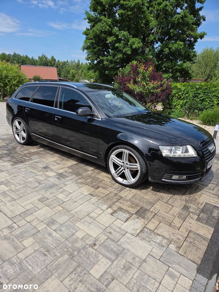 Audi A6 Avant - 1