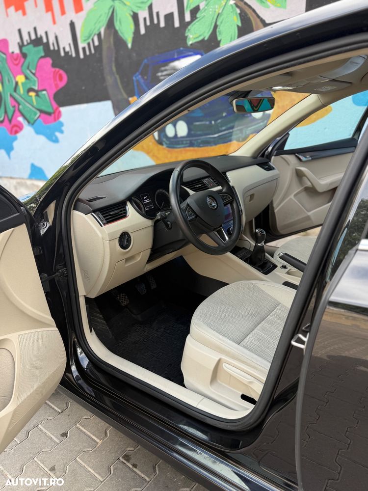 Skoda Octavia - 21