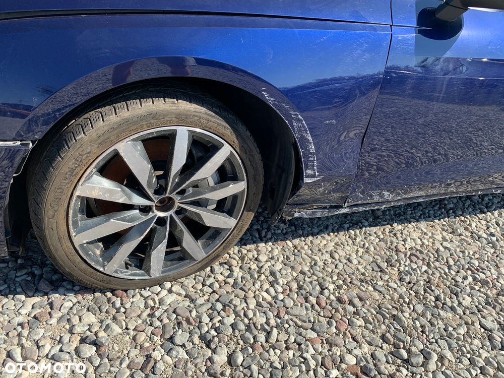 Audi A4 Limousine - 7