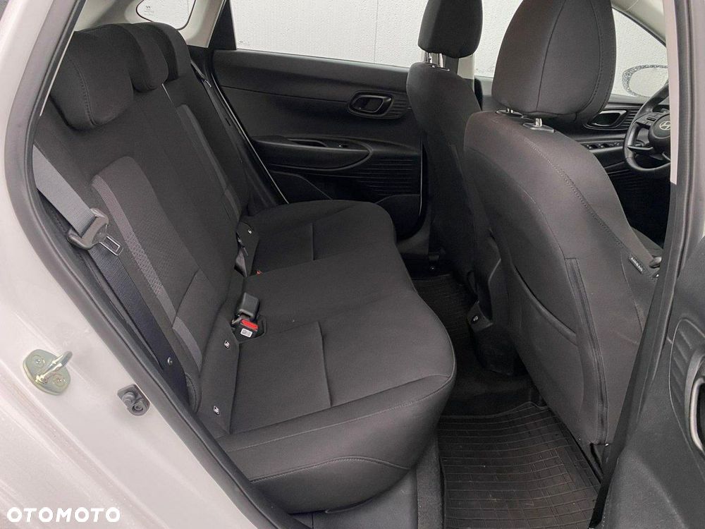 Hyundai i20 1.2 Modern - 28