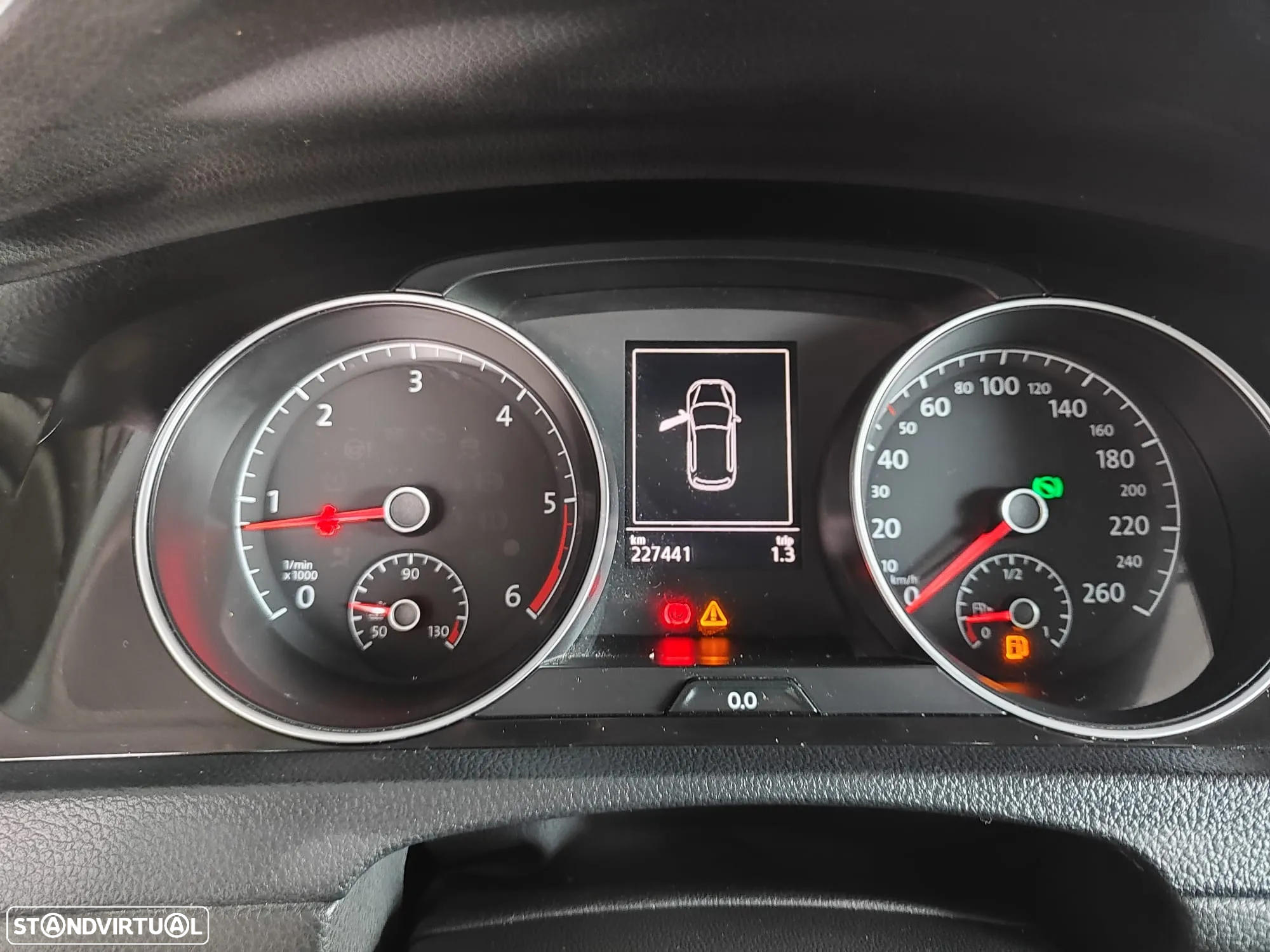 VW Golf 2.0 TDI GTD DSG - 33