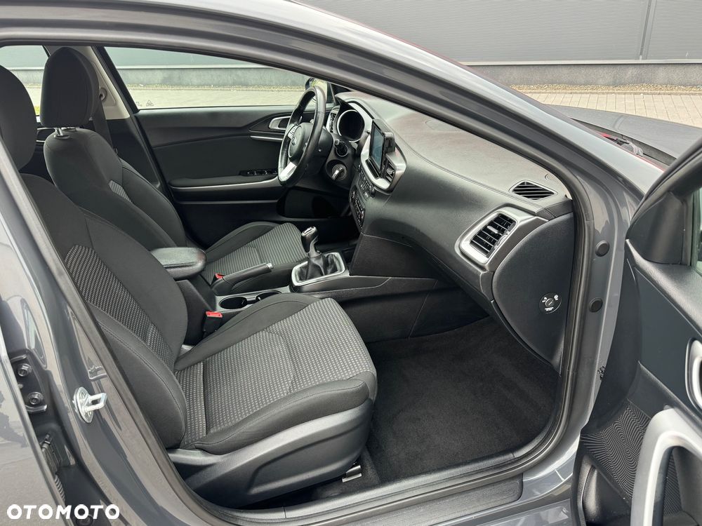 Kia Ceed 1.4 S - 8