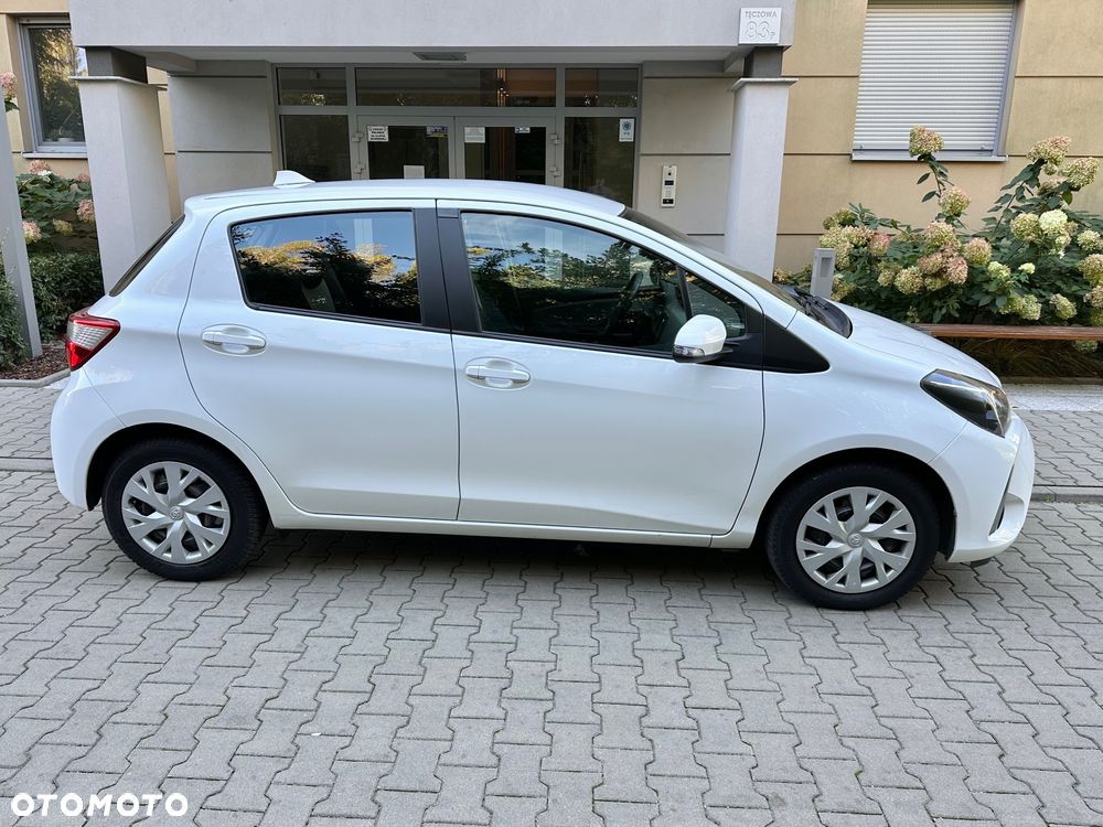 Toyota Yaris 1.5 Premium - 34