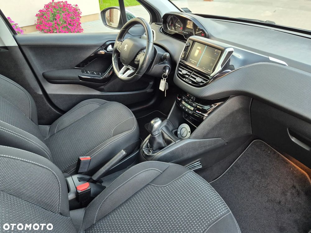 Peugeot 208 1.6 BlueHDi Active S&S - 5