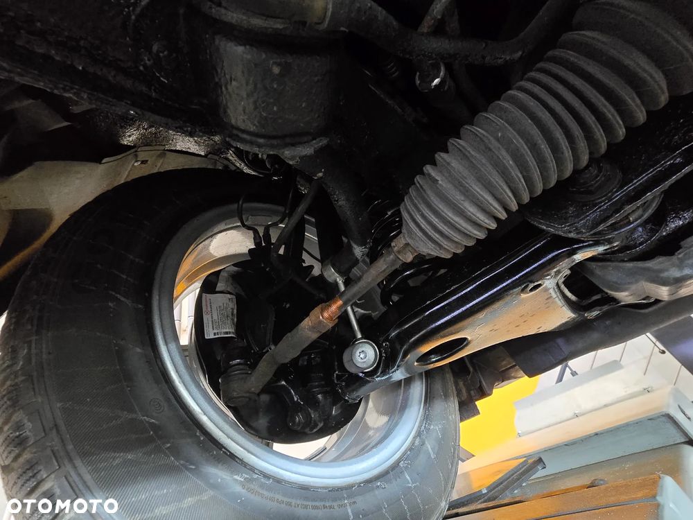 Mercedes-Benz Klasa E - 26