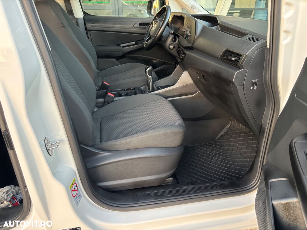 Volkswagen Caddy - 11