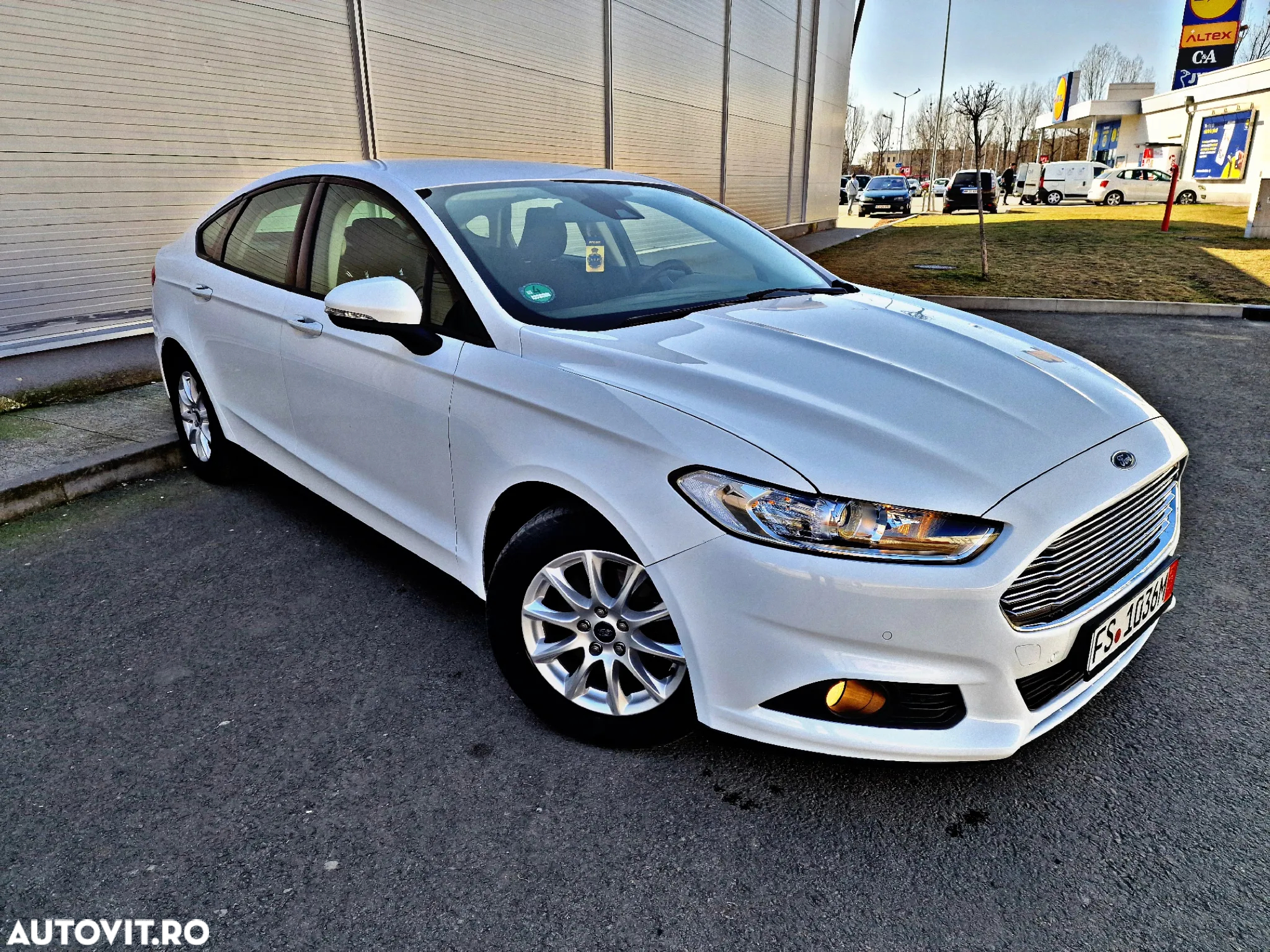 Ford Mondeo 2.0 EcoBlue Titanium - 3