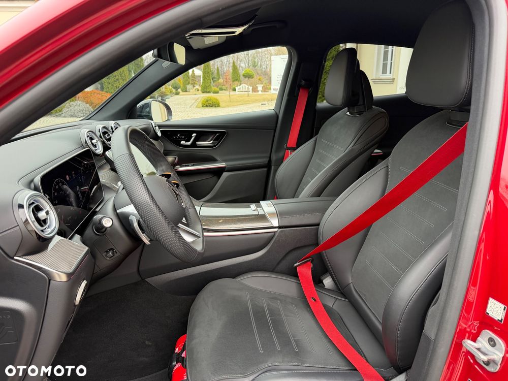 Mercedes-Benz GLC ver-200-mhev-4--matic-amg-line - 5