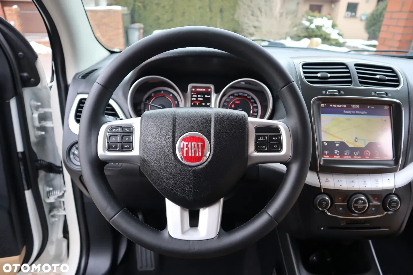 Fiat Freemont 2.0 Multijet 16V DPF Automatik Allrad Lounge - 16