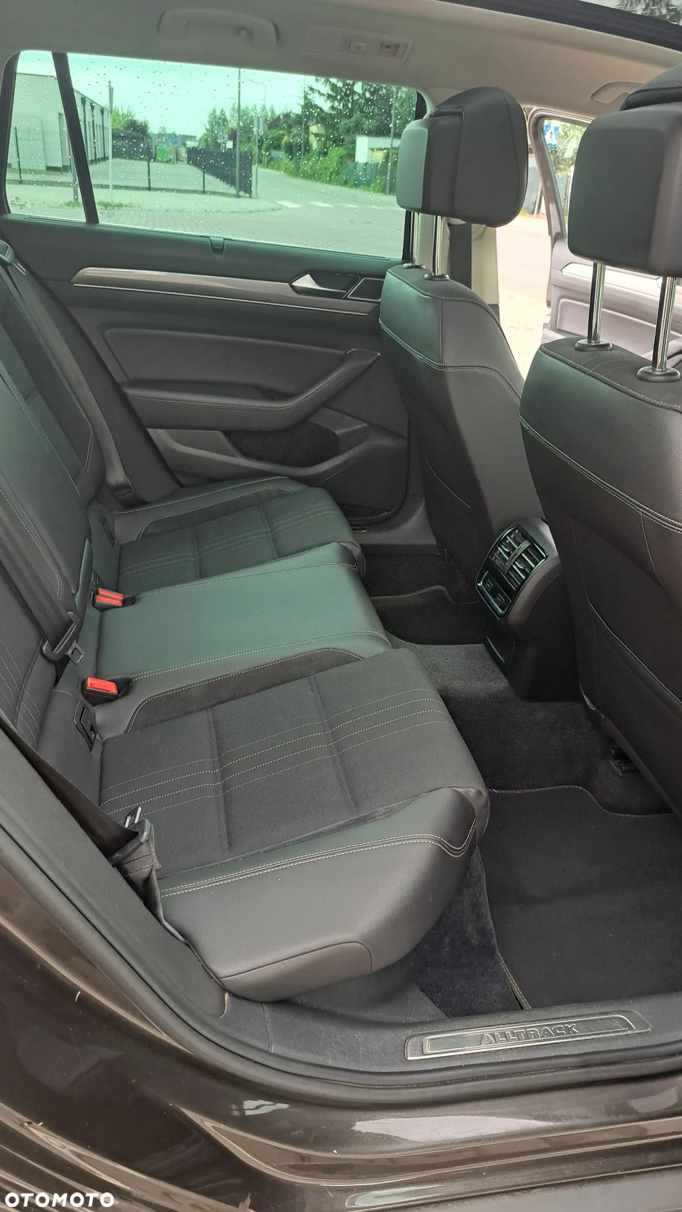 Volkswagen Passat Alltrack 2.0 TDI SCR 4Motion DSG (BMT) - 13