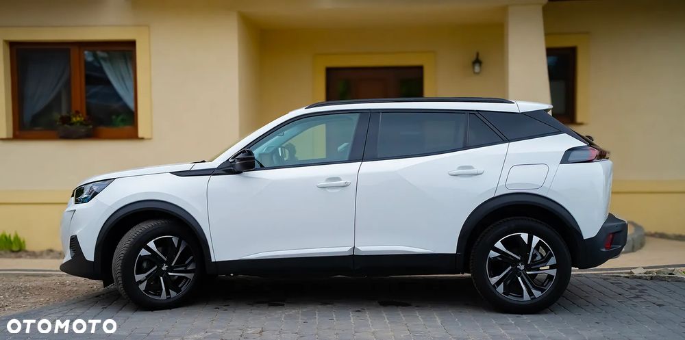 Peugeot 2008 1.2 PureTech Allure Pack S&S - 24