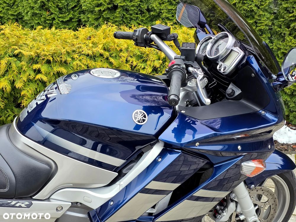 Yamaha FJR - 13