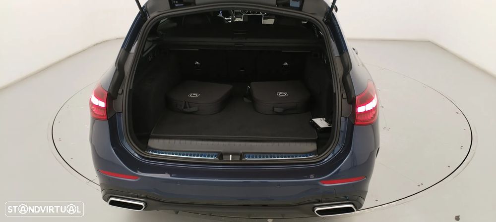 Mercedes-Benz C 300 de AMG Line - 29
