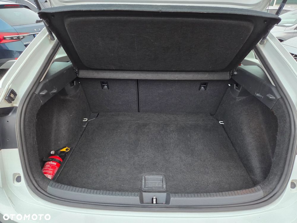 Volkswagen Taigo 1.5 TSI ACT Style DSG - 21